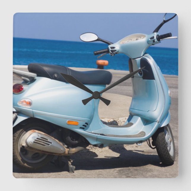 Relógio Quadrado Patinete Na Praia | Ephesus, Turquia (Frente)