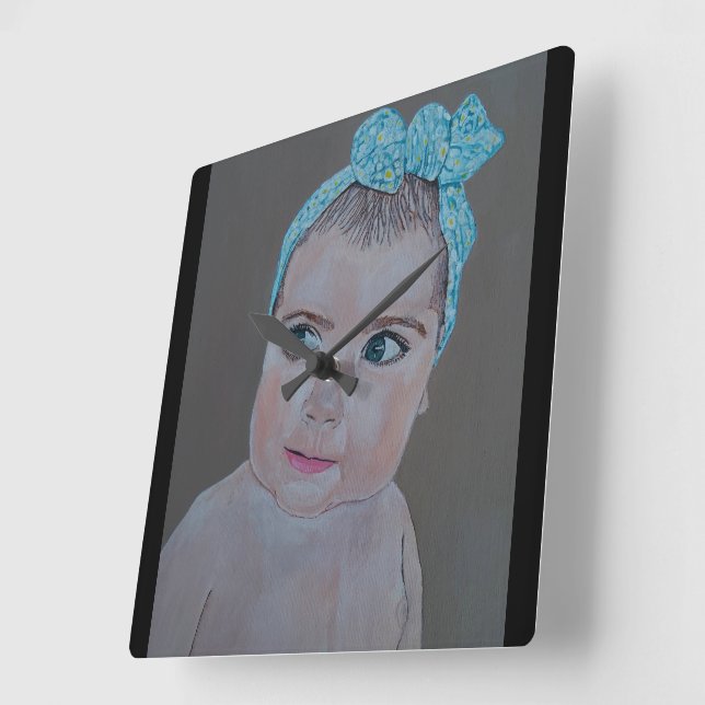 Relógio Quadrado Pintura de retrato de bebê por Alfred Fox (Ângulo)