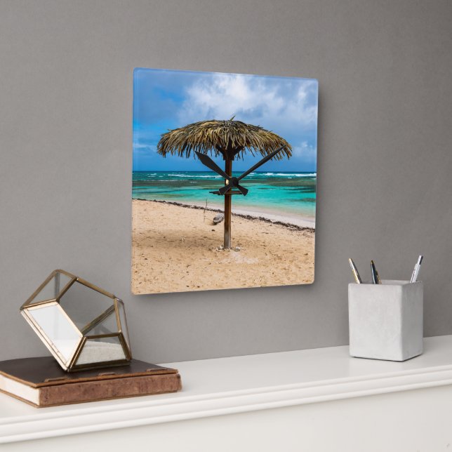 Relógio Quadrado praia de Anse des Rochers (Escritório)