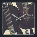 Relógio Quadrado Presente de aniversário guitarrista da Vintage<br><div class="desc">Este trabalho de arte de guitarra antigo é adequado para guitarristas que adoram tocar guitarra. Ele pode ser dado como presente para um namorado,  namorada ou pai de aniversário,  dia de os pais ou dia de os namorados. O design retro apresenta o presente de aniversário de guitarrista legal.</div>