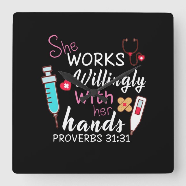 Relógio Quadrado Presente de Enfermeira | Ela Trabalha Com Enfermei (Frente)