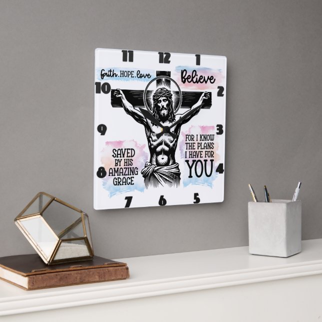 Relógio Quadrado Representação de Jesus na Cruz (Escritório)