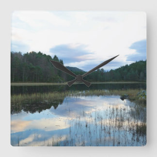 Relógio Quadrado ribeirinha