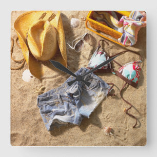 Relógio Quadrado Roupa deixada atrás na praia