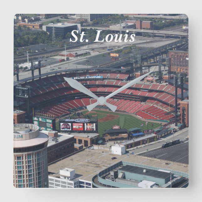 Relógio Quadrado Rua Louis Clock (Frente)