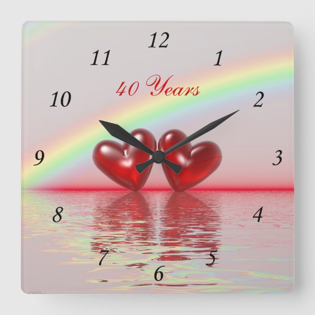 Relógio Quadrado Ruby Hearts do 40º aniversário (Frente)