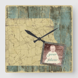 Relógio Quadrado Rugged Planks Wall Clock