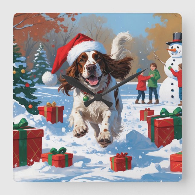 Relógio Quadrado Setter Inglês Correndo na Neve com Chapéu de Natal (Frente)