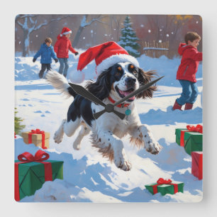 Relógio Quadrado Springer Spaniel Correndo na Neve com Chapéu de Na