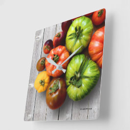 Relógio Quadrado Tomates stripidos coloridos em Mesas com agentes a