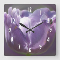 Tulpa Púrpura Pálida Com Flor De Abelhas