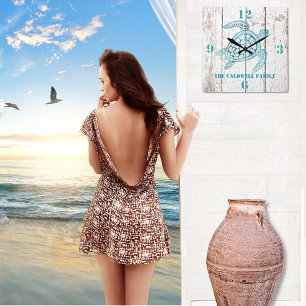 Relógio Quadrado Turtle Beach House Wood Look Wall Clock