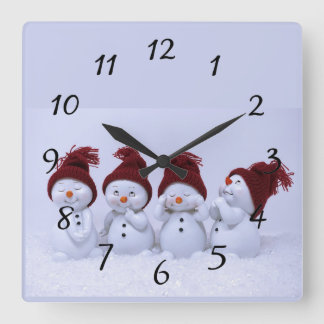 Relógio Quadrado Uma quarteto de bonecos de neve