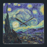 Relógio Quadrado Van Gogh é a noite estelar<br><div class="desc">A obra-prima de Van Gogh: Starry Night.A Noite Estrelada é um óleo na canvas pelo pintor holandês poste-impressionista Vincent van Gogh. Pintado em junho de 1889, mostra a vista da janela voltada para leste de sua sala de asilo na Santo-Rémy-de-Provence, logo antes do nascer do sol, com a adição de...</div>