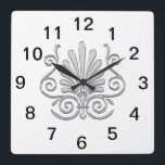 Relógio Quadrado Vintage Art Deco Silver Plume Árabe<br><div class="desc">Vintage Art Deco Silver Color Plume Arabesque Acessórios de festa personalizáveis, elegantes, chic e na moda com uma vintage romântica olha para a cor prata da arte pluma / fã arabesca de deco da arte em forma de design. Este produto faz parte de um conjunto de designs correspondentes que são...</div>