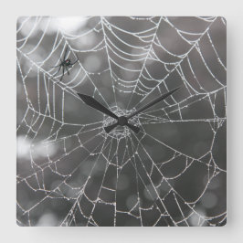 Relógio Quadrado Viúva Negra na Teia de Aranha | Halloween