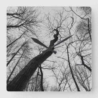 Relógio Quadrado Wavy_Tree_Clock