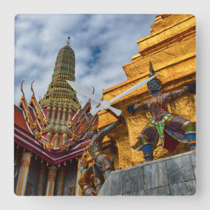 Relógio Quadrado Yaksha no Wat Phra Kaeo