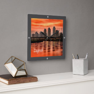 Relógio Quadrado zHR004 ZAGREB, Croácia, Europa