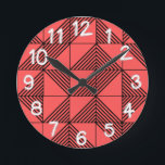 Relógio Redondo Art Deco Lines<br><div class="desc">Este relógio de parede tem um design de arte deco de quadrados com linhas diagonais.</div>