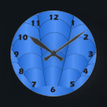 Relógio Redondo Art Deco Shell Design Deep Blue Round<br><div class="desc">Design de deco de relógio de parede que você pode personalizar com qualquer texto de sua escolha. Se precisar de ajuda para personalizar,  entre em contato conosco através do link desta página. Relógio de deco de arte.</div>