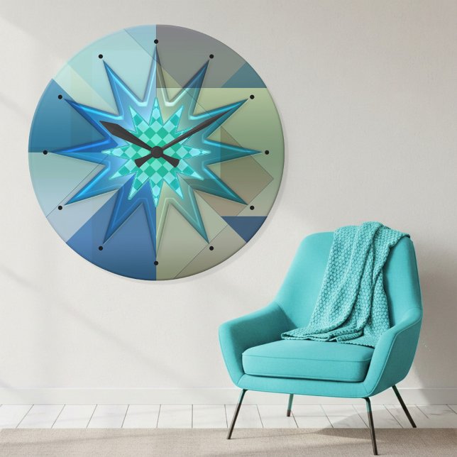 Relógio Redondo Azul Geométrico Harlequim  (Wall clock showing a playful geometric design in teal and turquoise with a harlequin patterned star)