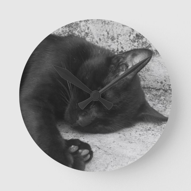 Relógio Redondo B&W - Gato Dormindo (Frente)