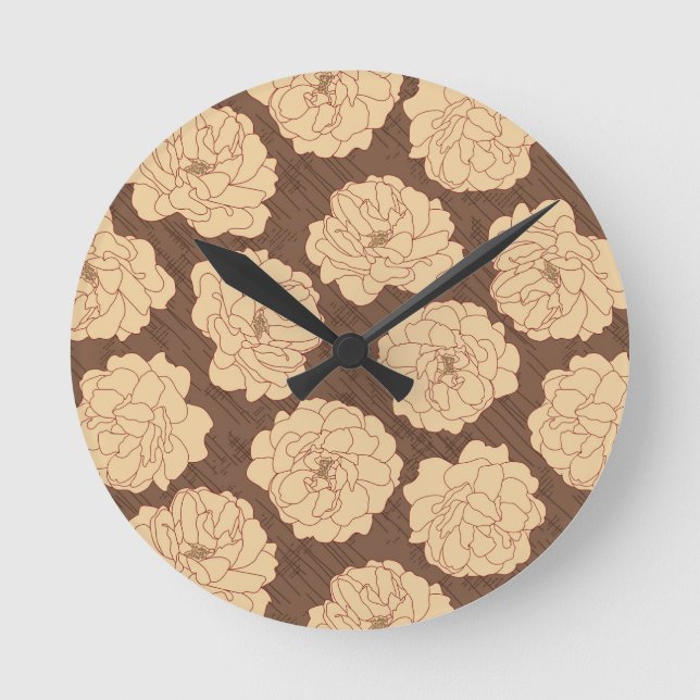 Relógio Redondo Baroque Roses on walnut brown - seamless pattern.  (Frente)