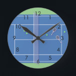 Relógio Redondo Blue Tennis Court Modern Tennis Player<br><div class="desc">Personalized classic tennis court design in blue with classic, chic, preppy & elegant tennis rackets and green tennis balls. Simple, minimalist gift for your tennis coach or tennis team. Personalized Gift for a tennis player. Blue tennis court illustration. Trendy tennis players home decor. Trendy modern tennis player gifts. Cool retro...</div>