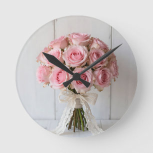 Relógio Redondo Buquê de Rosa Rosa com Renda Pérola Romântica