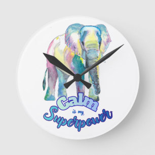 Relógio Redondo Calma É Meu Superpoder – Elefante Colorido em Aqua