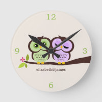 Casal verde e roxo da coruja