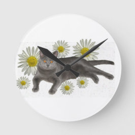 Relógio Redondo Chartreux Cat com Daisies