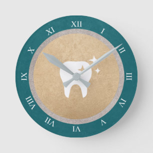 Relógio Redondo Dente Numerações Romanas Odontais de Ciano Doura