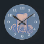 Relógio Redondo Dentista Dental Care Vintage Dor Floral<br><div class="desc">Dentista Dental Care Vintage Floral Dor Azul.</div>