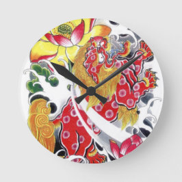 Relógio Redondo Desenho de Tatuagem de Cachorro Foo e Lótus