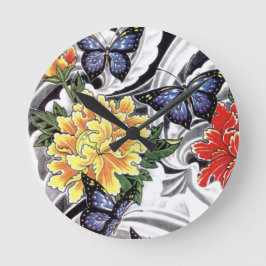 Relógio Redondo Desenho de Tatuagem de Peônia Amarela e Borboleta