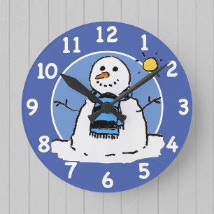 Relógio Redondo Design de Cartoon de Winter Snowman.