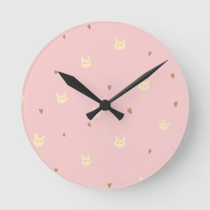 Relógio Redondo Doce Coelho & Corações Padrão Sem Costura – Rosa F