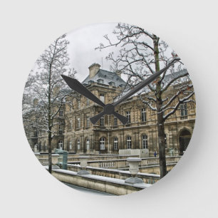 Relógio Redondo Em Paris