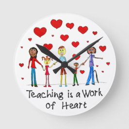 Relógio Redondo Ensino é uma obra de coração
