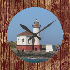 Relógio Redondo Farol do Coquille River em Bandon Oregon