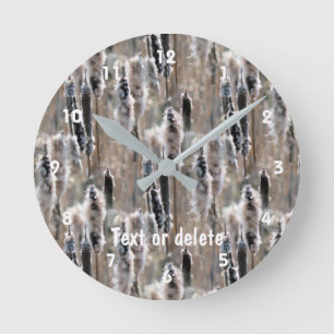 Relógio Redondo Fluffy Cattails Nature Patterno Personalizado