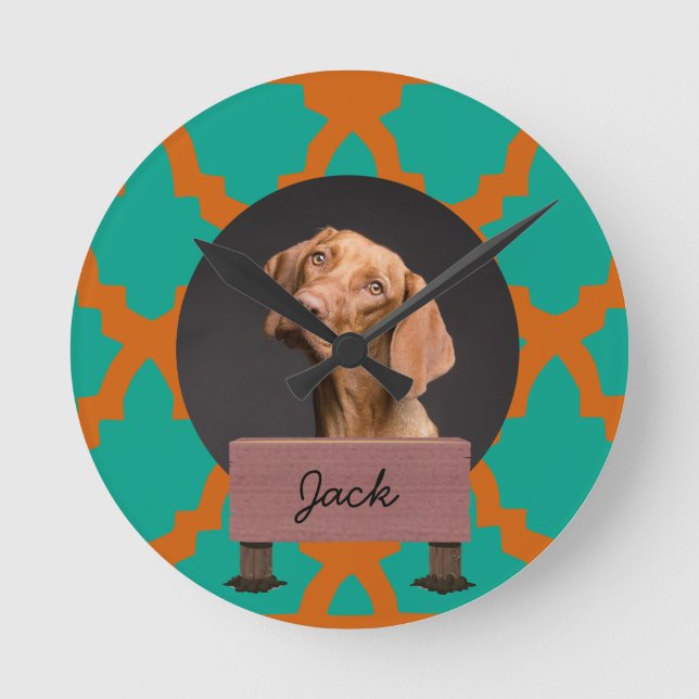 Relógio Redondo Foto personalizada de cachorro de Natal verde (Frente)