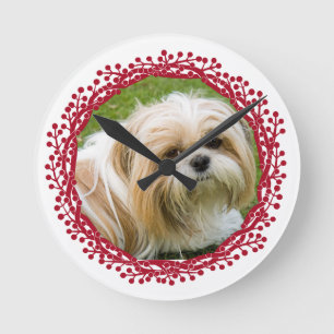 Relógio Redondo Frente de arbustos vermelhos design