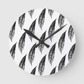 Relógio Redondo Impressão de Folha de Lírio Branco e Preto