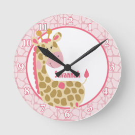 Relógio Redondo Jungle Giraffe Wall Clock (Rosa) Adicionar um Nome
