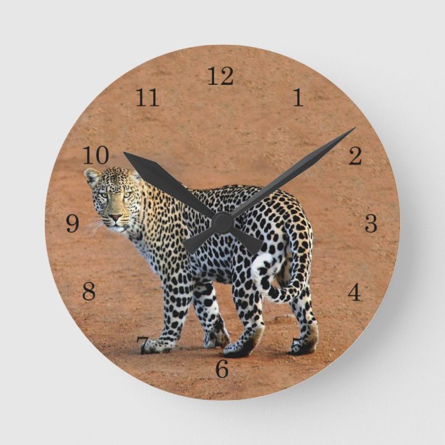 Relógio Redondo Leopardo selvagem na África (Frente)