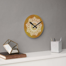Relógio Redondo Mandala Branco em Fundo Dourado