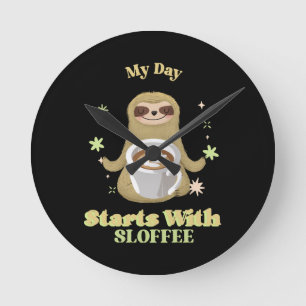 Relógio Redondo Meu Dia Começa Com Sloffee